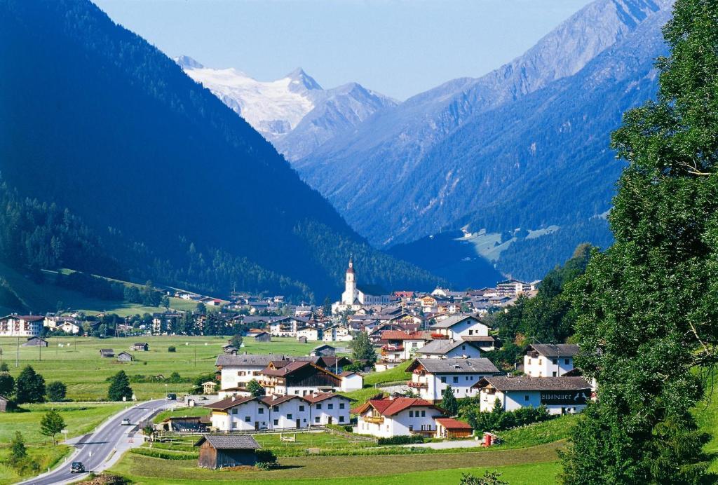 Haus Gabi Appartement Neustift im Stubaital Buitenkant foto